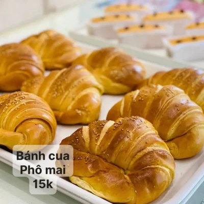 Bánh Mì Cua